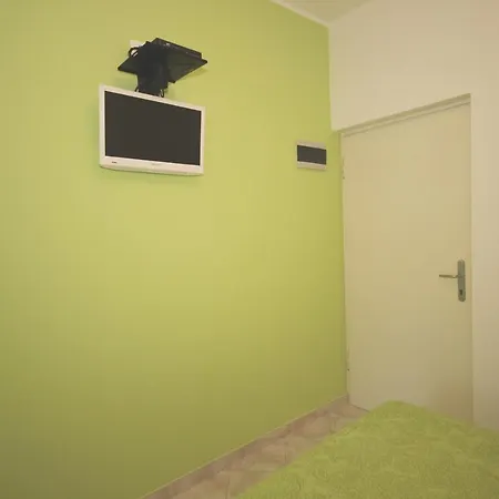 Apartment Carlet By The Sea